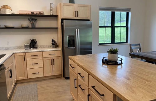 Custer Cabin | 3 Rushmore Cabin- 3 Bedroom Cabin - Rushore Cabin- 3BD 2 Bath