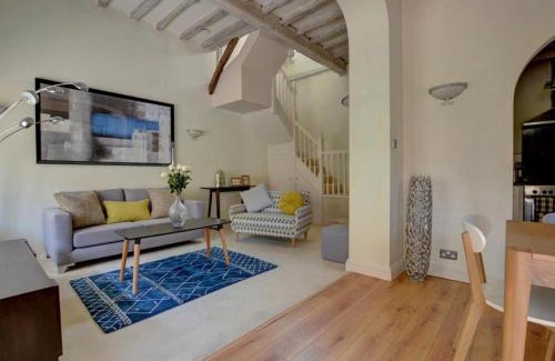 Royal Tunbridge Wells House | 3 Stable Mews