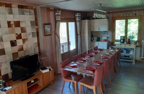 Chatel Ski Chalet | 3-star chalet at the foot of the Petit Chatel chairlift: sleeps 8