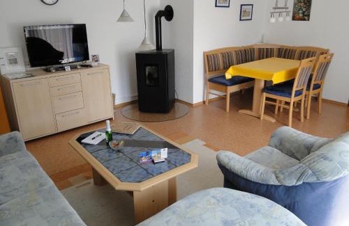 Bisingen Apartment | 3 Sterne Gästehaus Zollerblick