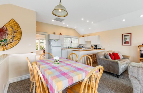 Newport House | 3 stunning water-view homes 1 block from beach with new hot tub-walk to Coast St