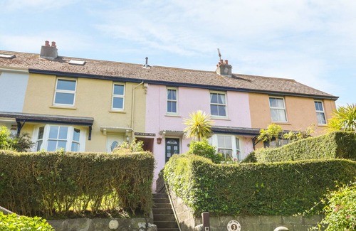 Salcombe House | 3 Top View Cottages