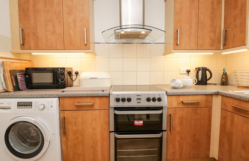 Hawkshead Cottage | 3 VALE VIEW, family friendly, with open fire in Hawkshead