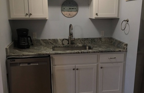 Old Orchard Beach Condo | 30 second walk to Beach, Outdoor Pool, Easy Access 1st floor, Powdery Sand