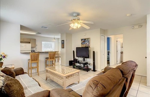 Haines City House | 300 Kokomo Loop House