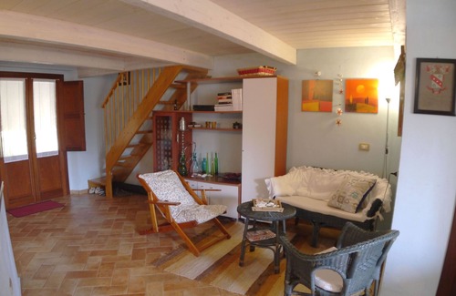 San Vero Milis Villa | 300 meters from the beach of S'arena Scoada, 5 beds, 2 bathrooms, BBQ.