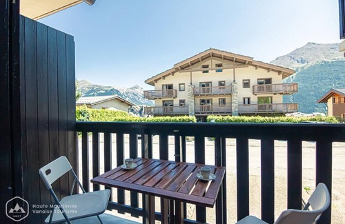 Aussois Apartment | 300m from ski slopes, balcony, tv, ski locker, 21m², Aussois