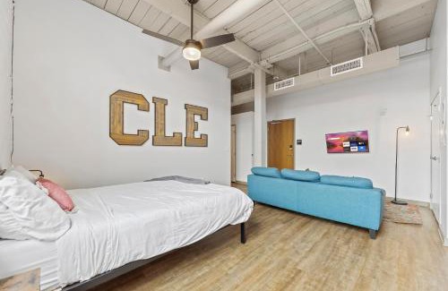 Downtown Cleveland Apartment | 306-Urban Blissful Oasis Close to DT Parking