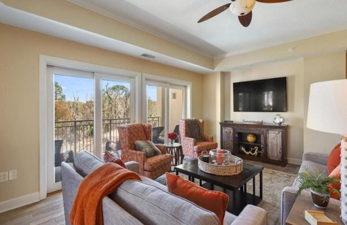 Shelter Cove Villa | 307 Main Sail