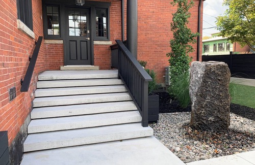 Collingwood Apartment | 308, Studio - Downtown Collingwood, Luxury Boutique Hotel.