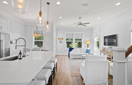 Lakeside at Blue Mountain Beach House | ☀️30A-Close to Beach-Cool Breeze