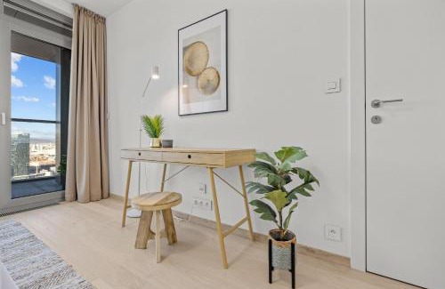 Nivy Apartment | 30th floor - City view from the heart of Bratislava EUROVEA