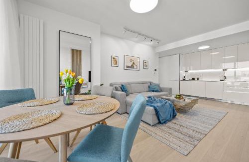 Nivy Apartment | 30th floor - City view from the heart of Bratislava EUROVEA