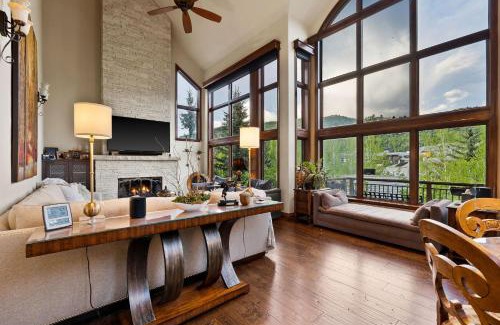 Cordillera House | 31 Red Spruce