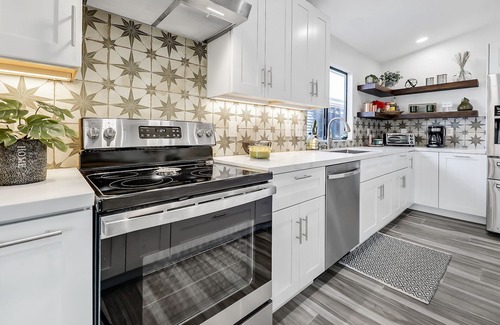 La Quinta Cove Boat Rental | 315LQ La Quinta Cove pool home with amazing mountain views