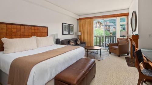 Stowe Area Resort | 319 Lodge At Spruce Peak Ski In Ski In Ski Out King Studio By Stowe Mountain Rentals