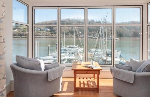Dartmouth Apartment | 33 Dart Marina