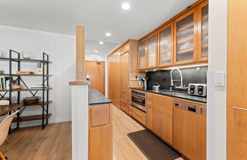 Olympic Valley Condo | 333 | Premium Loft for 4 - A/C, Oven & Fridge