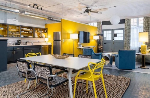 Downtown Asheville Apartment | 35 Carolina Lane Loft Downtown on Historic Alley + One Free Off Street Parking