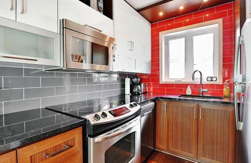 Stoneham Apartment | 35 chemin du Hameau #13
