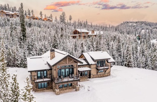 Spanish Peaks House | 360 Chalet