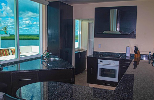 Zona Hotelera Condo | #3701-Tim’s Ocean Condos – Always Beachfront- Always Outstanding Views!