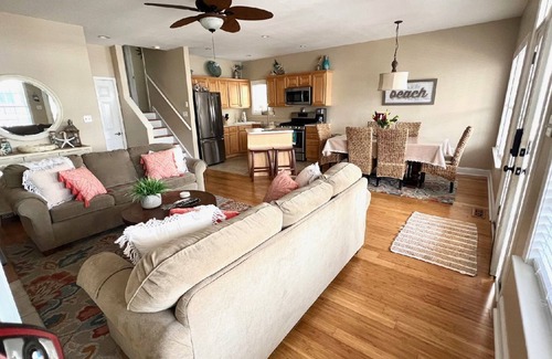 South End Condo | 3844 Asbury Avenue, Ocean City, - 1st Floor Beautiful Condo, 1 Block To Beach