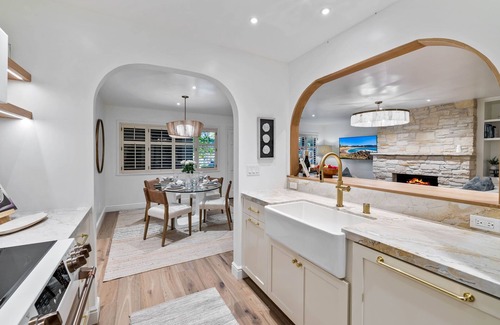 Golden Rectangle Condo | 3972 DolceVita - Beautiful Remodel, Walk Everywhere