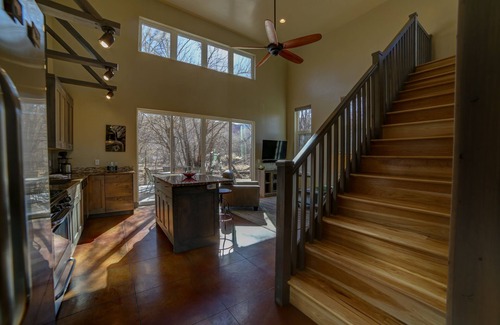 Moab House | 3B/2B Modern Downtown Moab Townhouse - Short Walk from the Heart of Downtown