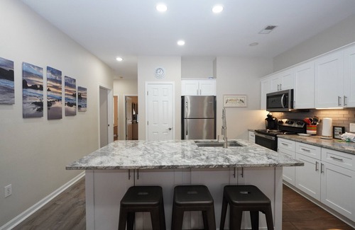 Carolina Forest Condo | 3b 2ba River Oaks Getaway with Pool Hot tub