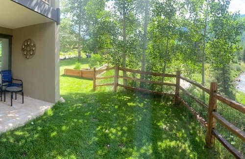 Vail Apartment | 3B Terrace next to creek Unbeatable location