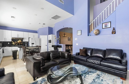 Spring Valley House | 3bd 3 bath delightful home 20 min Strip. 1 king 2 queen sofabed pool spa, garage