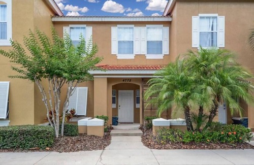 Kissimmee House | 3BDR 2.5Bath Townhouse Near Park Attractions