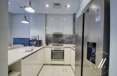 Business Bay Apartment | 3BDR Business Bay Bliss High Floor Private Balcony