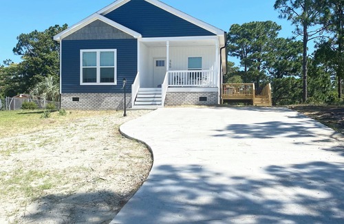 Myrtle Grove House | 3bed/2bath House in Wilmington; Close to Carolina Beach & Downtown