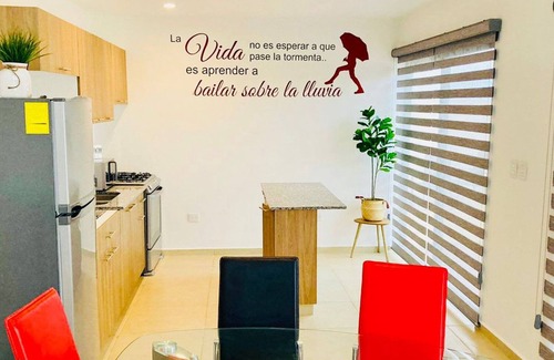 Puerto Yucalpeten House | 3bedroom 3bathroom house, private pool, 5 minutes from the beach