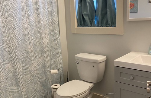 Dutton Apartment | 3BR 2BA with views of the Piankatank River! New construction.