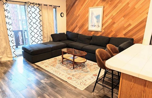 Incline Village House | 3BR Condo Near Lake & Skiing Sleeps 7