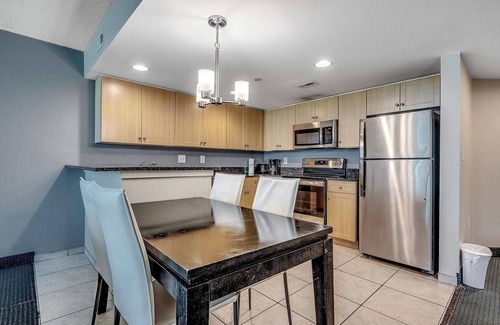 Downtown Myrtle Beach Condo | 3BR Direct Oceanfront at Oceans One, Pools, Modern