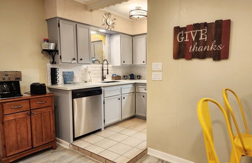 Washington Ave./ Memorial Park House | 3BR Family Home, Great Neighborhood, Prime Location, Pet Friendly & Huge Yard