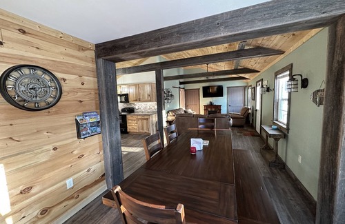 Tomahawk Cabin | 3BR Family Retreat - Relax, Play, Unwind, ENJOY in the Heart of Wisconsin!