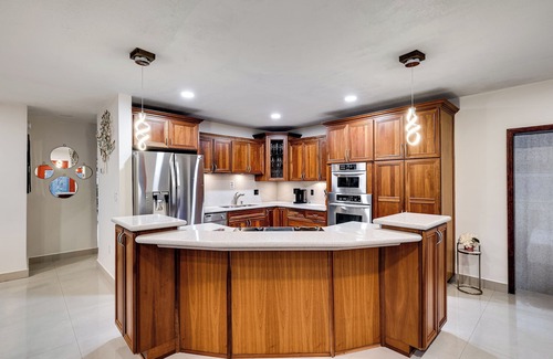 Ludlam House | 3BR Home in Heart of Miami, Pool, Parking