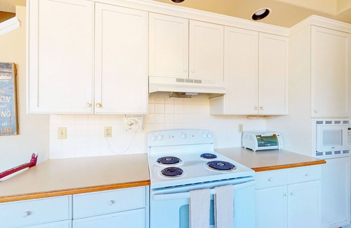 Groveland House | 3BR Home w/Mountain Views, Lake Access, Proximity to Yosemite