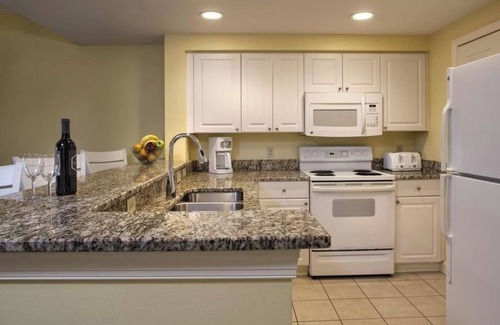 Hilton Head Resort | 3BR Home w/Screened Porch, Pool, Tennis, Kitchen, Bike Paths and Water Backdrop