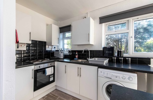 Newark upon Trent House | 3BR Nottingham House, WiFi & Free On-Street Parking