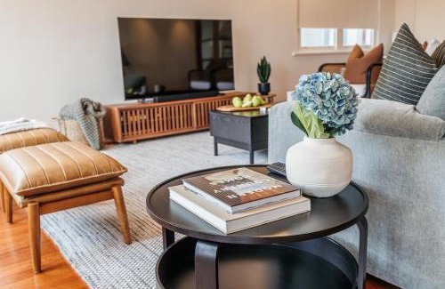 Darling Point Apartment | 3BR Penthouse Harbour Views
