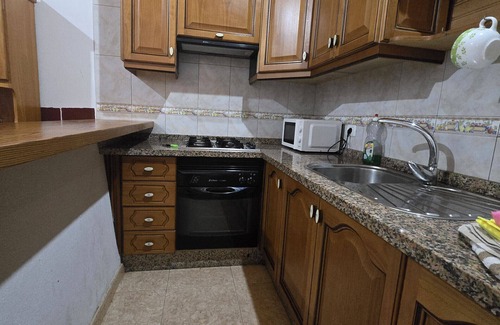 Vallehermoso House | 3BR Rustic House - Seaviews & Minibar