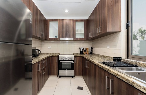 Dubai Villa | 3BR Villa with Pool, Tennis Court and Playground