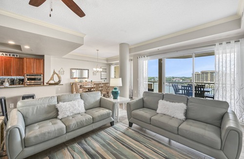 Holiday Isle Condo | 3BR Waterfront Condo with Harbor Views, Community Pool + Private Beach Access