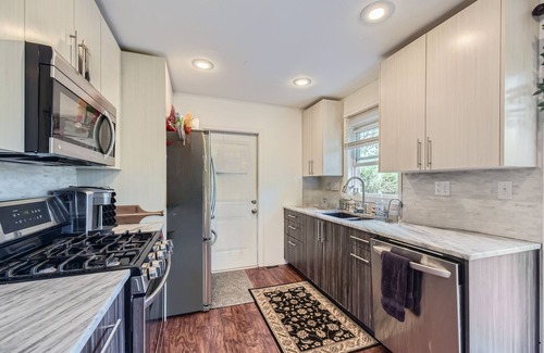 Lake Zurich House | 3BR with Gameroom, Nintendo, Wi-Fi, Kids Fun Room